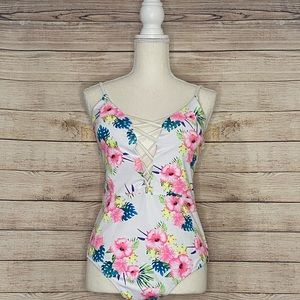 White floral swimsuit size XL